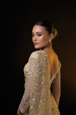 "Gloria" Golden Drape Fishcut Saree Set "Gloria" Golden Drape Fishcut Saree Set