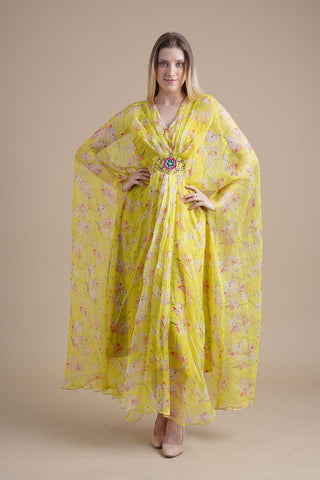 Couture Kaftan – The Essence of Timeless Grace