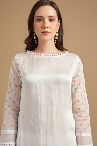 Ivory Thread Embroidered Tunic With Pant