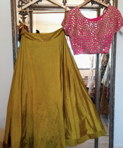 000-17 Mirror top with Lime skirt